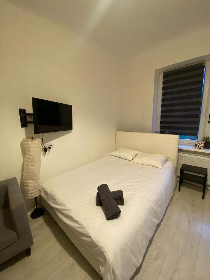 Chopin Apartments Self Check-In Warsawa Bagian luar foto