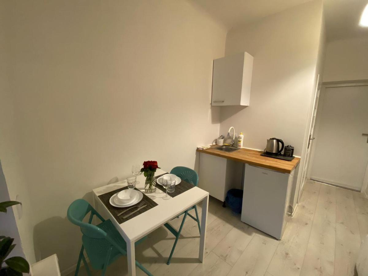 Chopin Apartments Self Check-In Warsawa Bagian luar foto