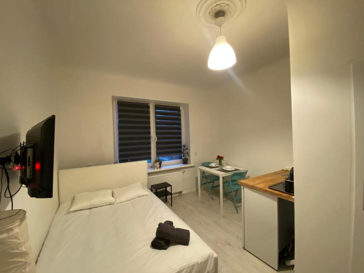 Chopin Apartments Self Check-In Warsawa Bagian luar foto