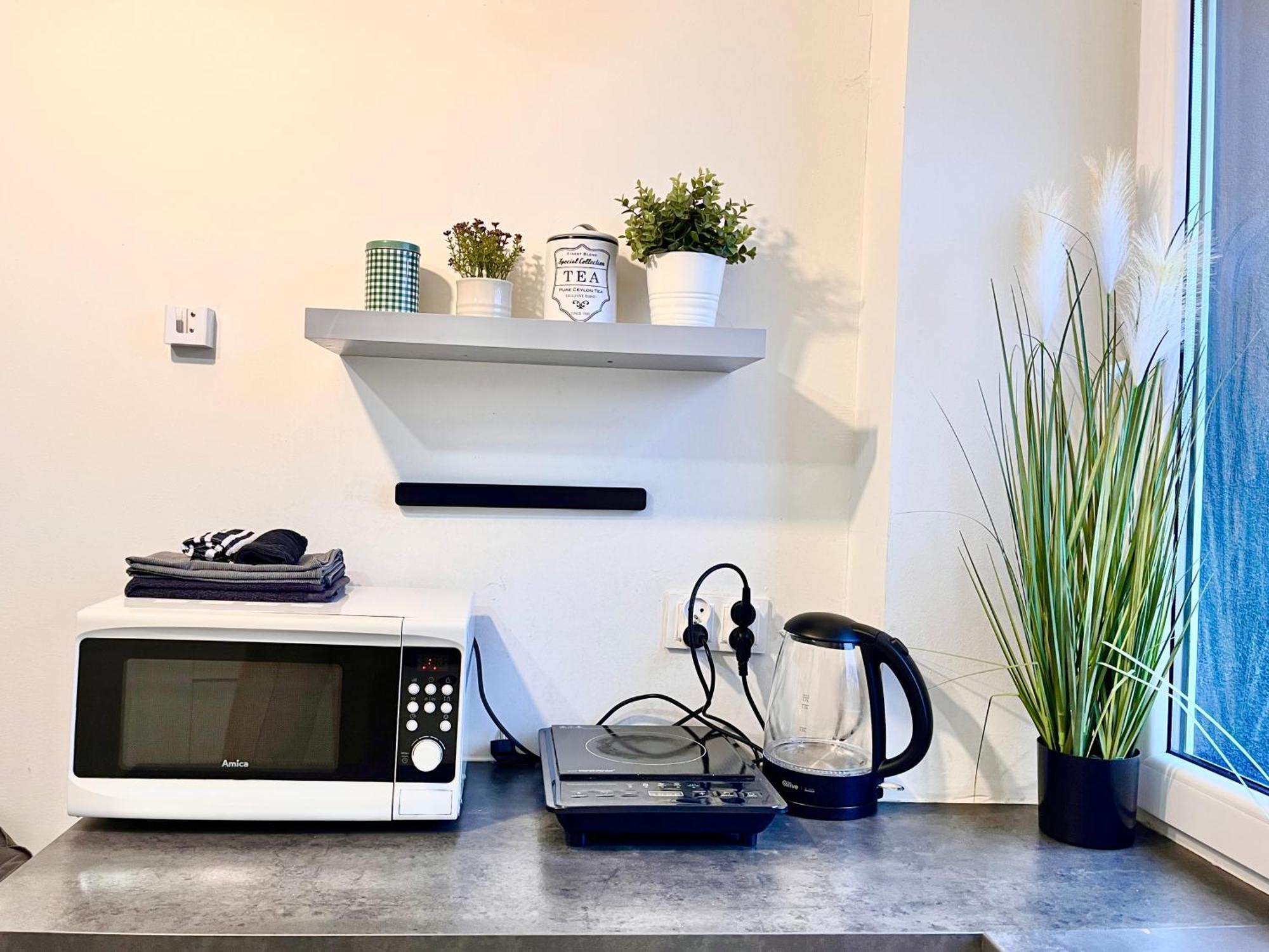 Chopin Apartments Self Check-In Warsawa Bagian luar foto