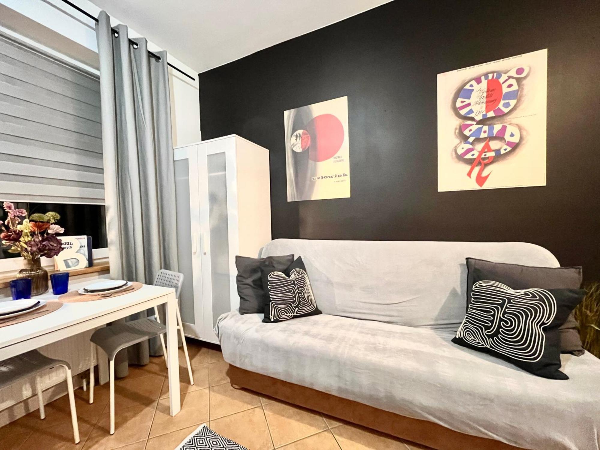 Chopin Apartments Self Check-In Warsawa Bagian luar foto