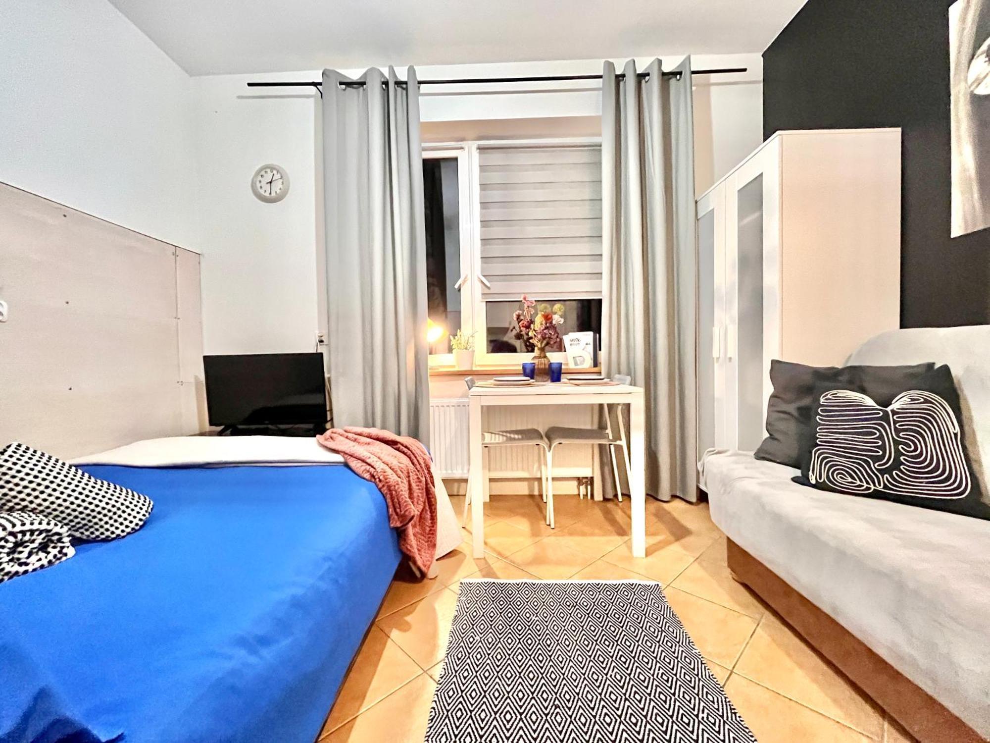 Chopin Apartments Self Check-In Warsawa Bagian luar foto